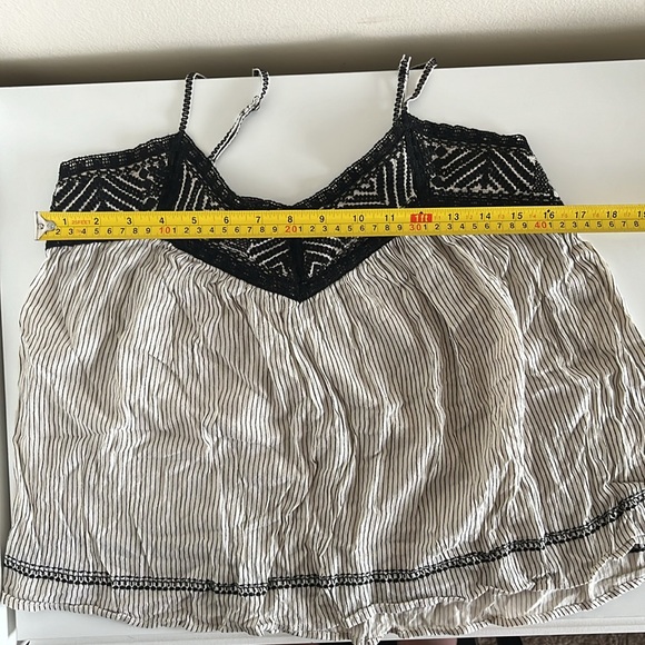 American Eagle Embroidered Striped Top - Picture 4 of 5